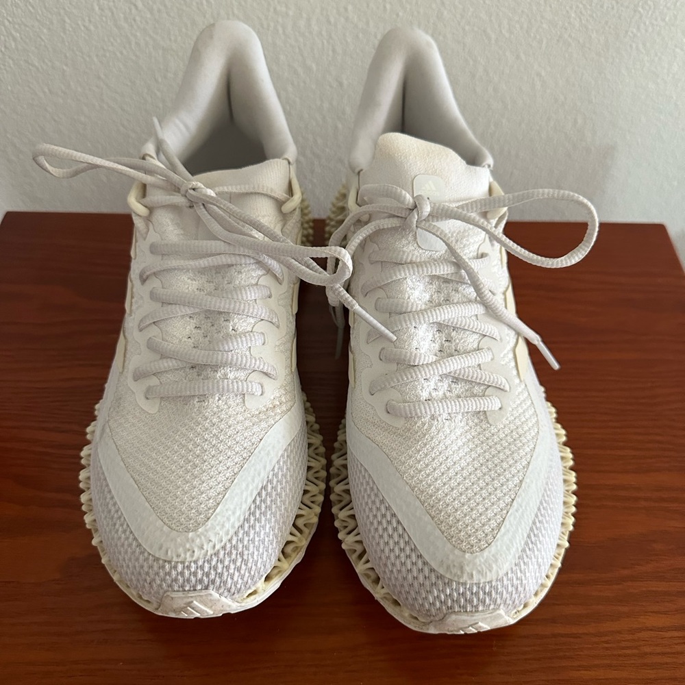 Adidas 4DFWD2 Running women’s Shoes GX9271 Cloud/White size 8.